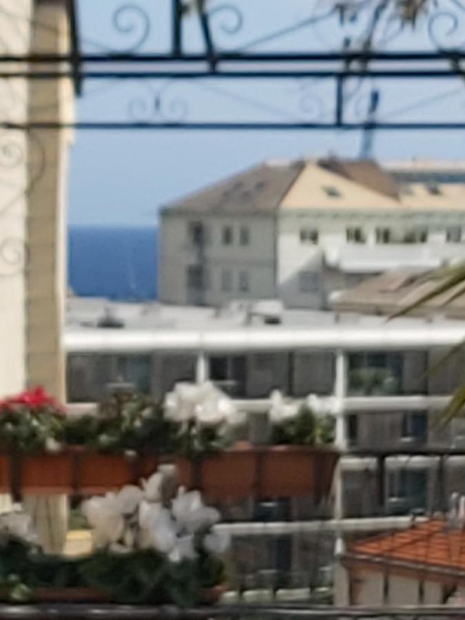 Costa E Mare Apartment Savona Exterior photo