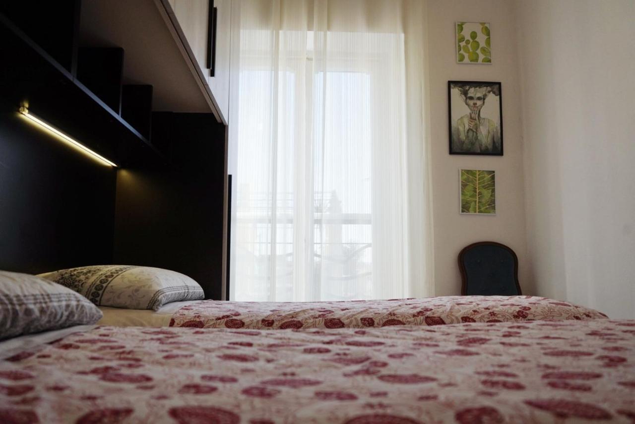 Costa E Mare Apartment Savona Exterior photo